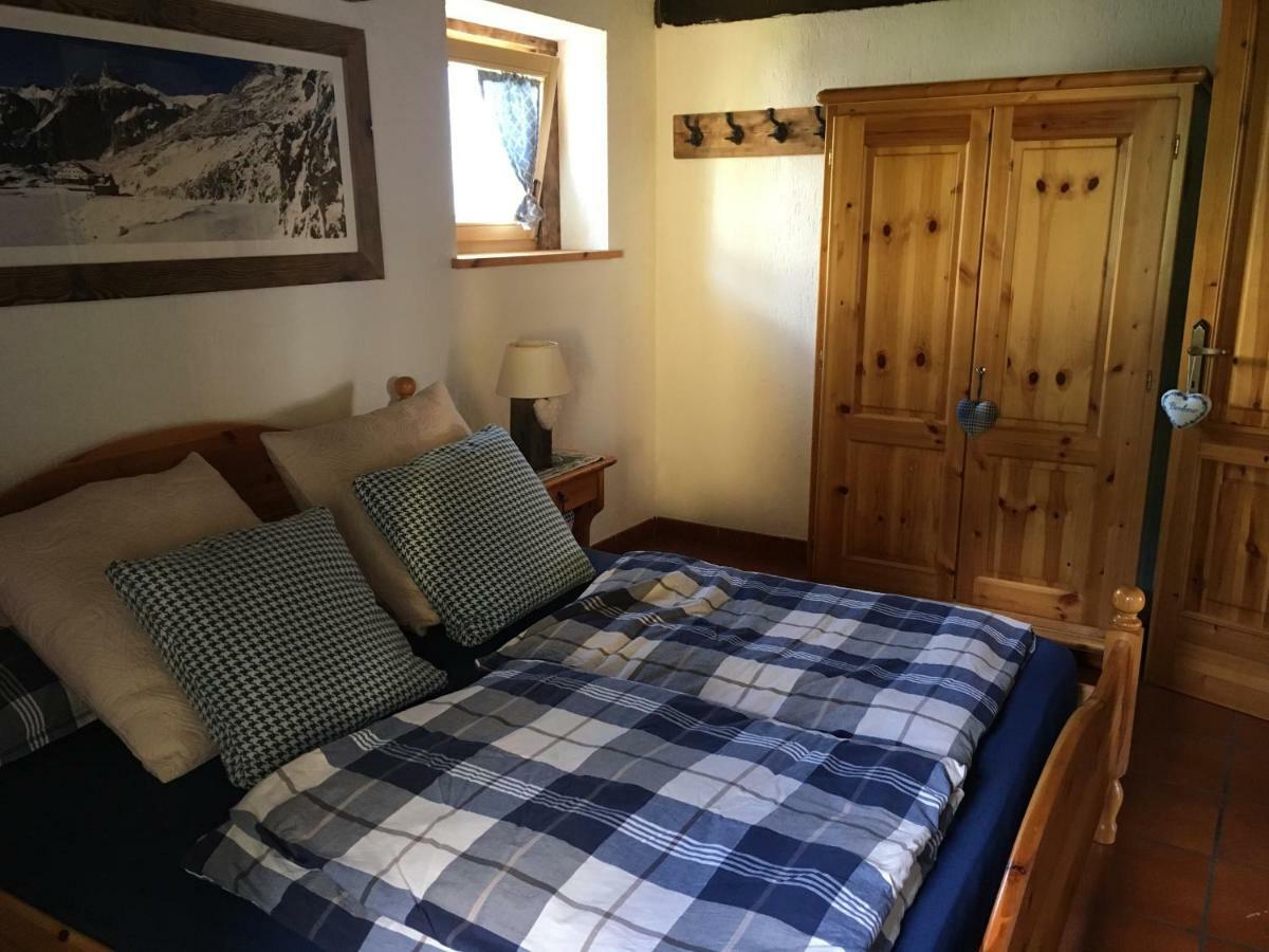 Apartament Coeur De Montagne Gignod Zewnętrze zdjęcie